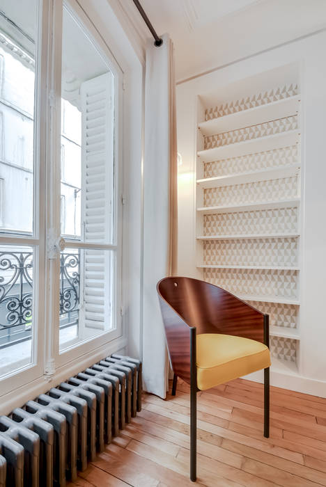 Un Appartement locatif saisonnier au coeur de Paris, ATELIER FB ATELIER FB Modern Bedroom