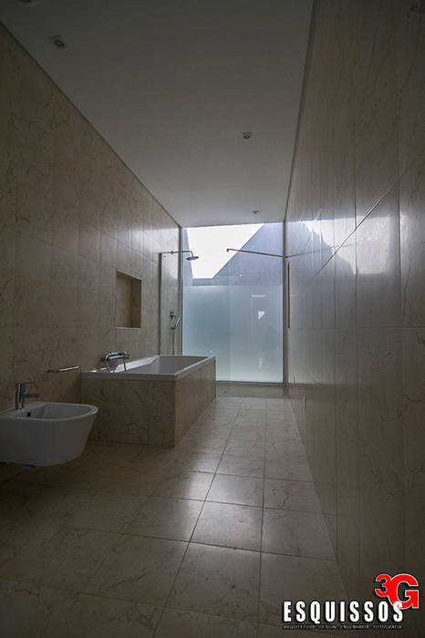 Casa I+R (em colaboração com o Gabinete "Esquissos 3G"), Ricardo Baptista, Arquitecto Ricardo Baptista, Arquitecto Casas de banho modernas