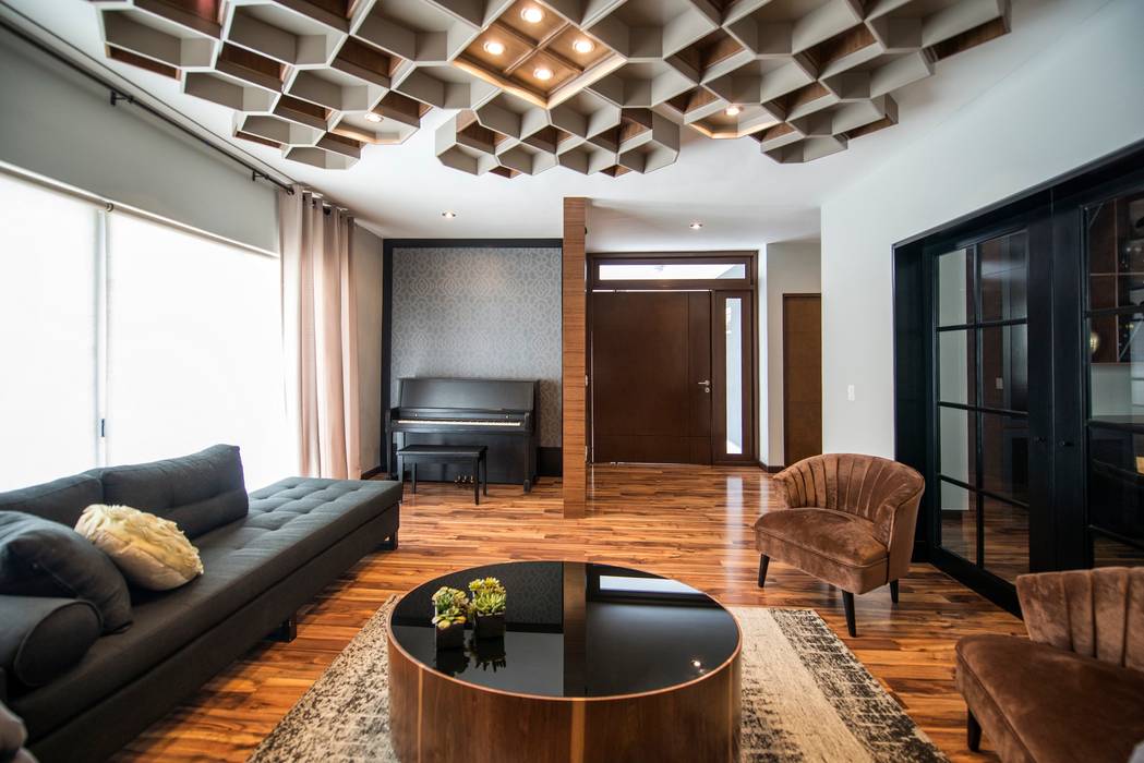COLINAS DEL VALLE, Estudio Tanguma Estudio Tanguma Living room Engineered Wood Transparent