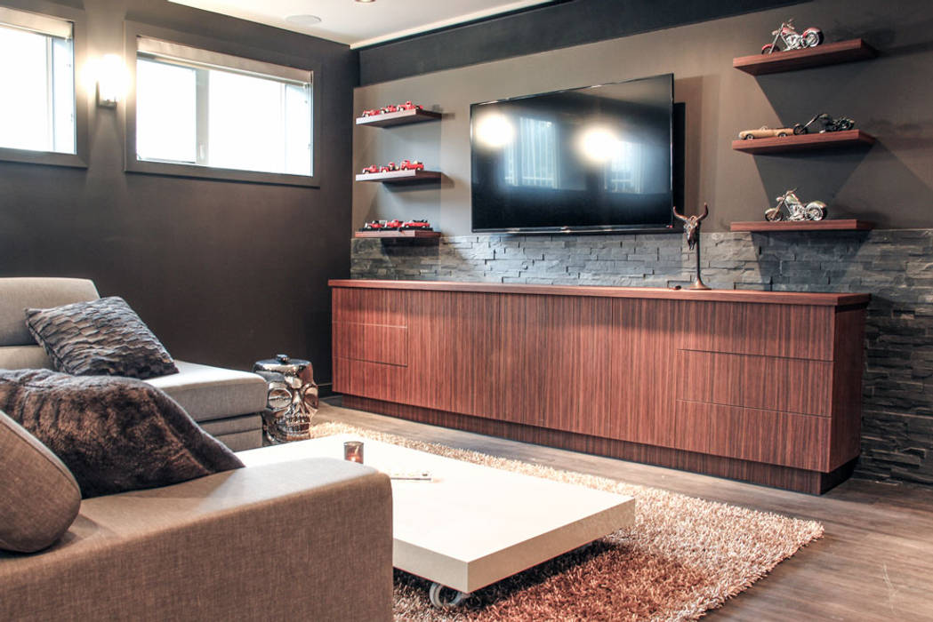 Family area Unit 7 Architecture Industrial style media rooms