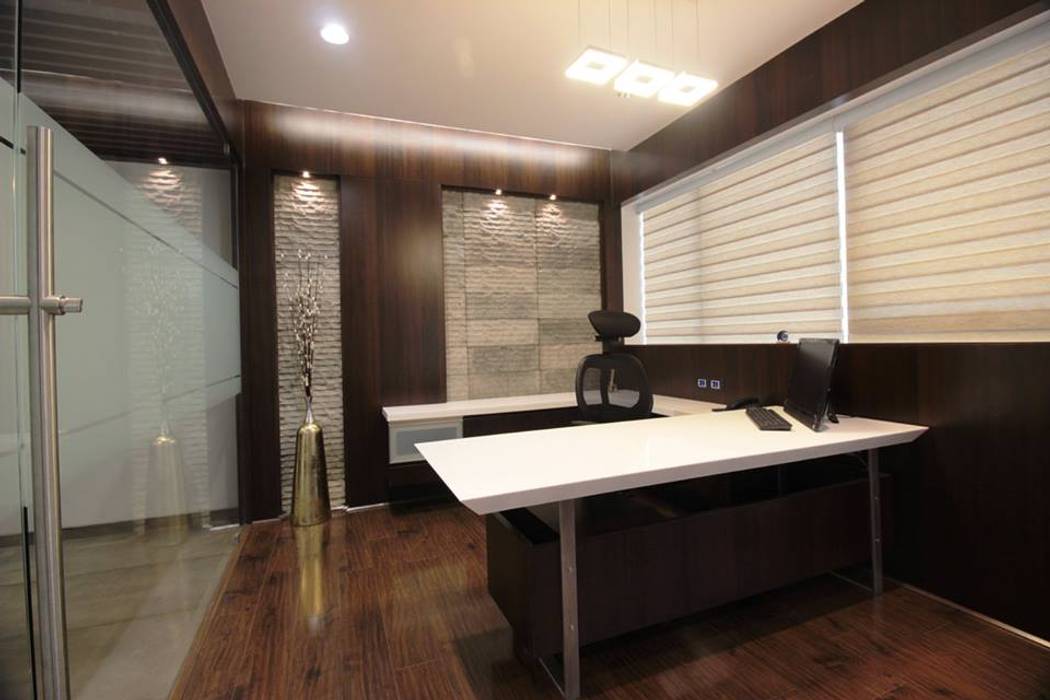 OFFICE , studio 7 designs studio 7 designs Modern study/office Table,Furniture,Building,Wood,Interior design,Hall,Fixture,Flooring,Floor,Shade