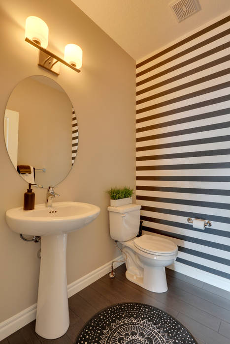 121 Hillcrest Drive, Sonata Design Sonata Design Modern bathroom