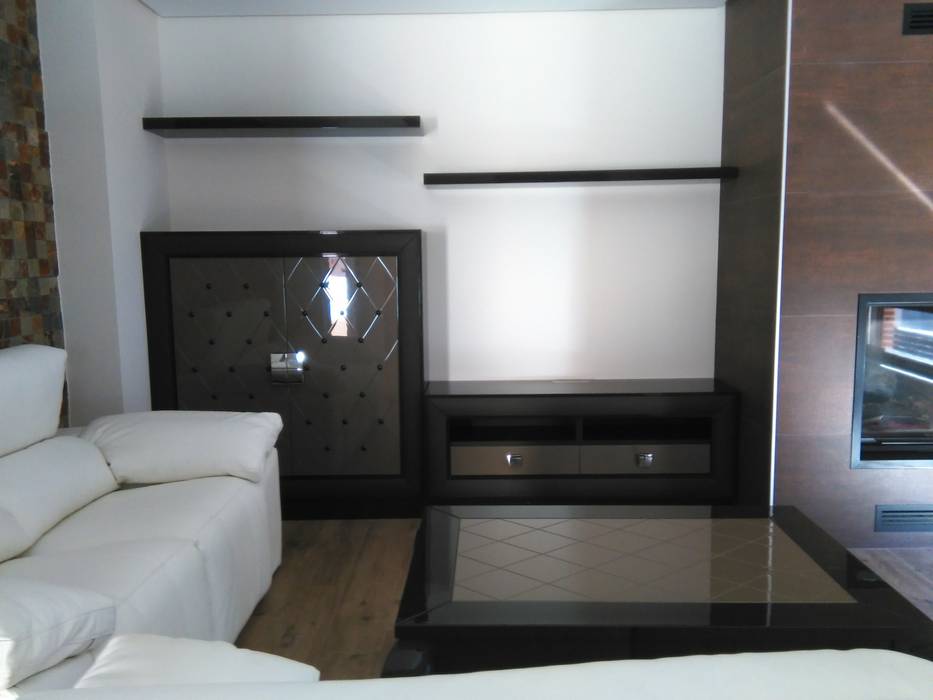 Comenzamos un año "De Lujo", SQ-Decoración SQ-Decoración Asian style living room TV stands & cabinets