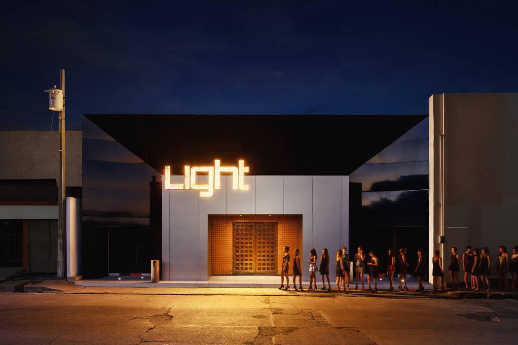 LIGHT nightclub, TAMEN arquitectura TAMEN arquitectura พื้นที่เชิงพาณิชย์ บาร์และคลับ