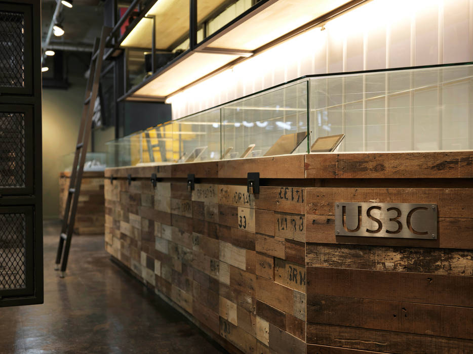 US3C優勢科技-二手3C賣場 設計 光島室內設計 商业空间 展覽中心