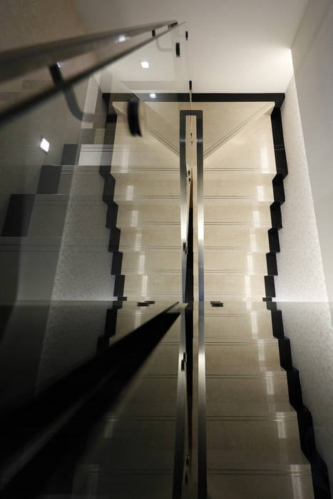 時尚精品宅 大荷室內裝修設計工程有限公司 Modern Corridor, Hallway and Staircase