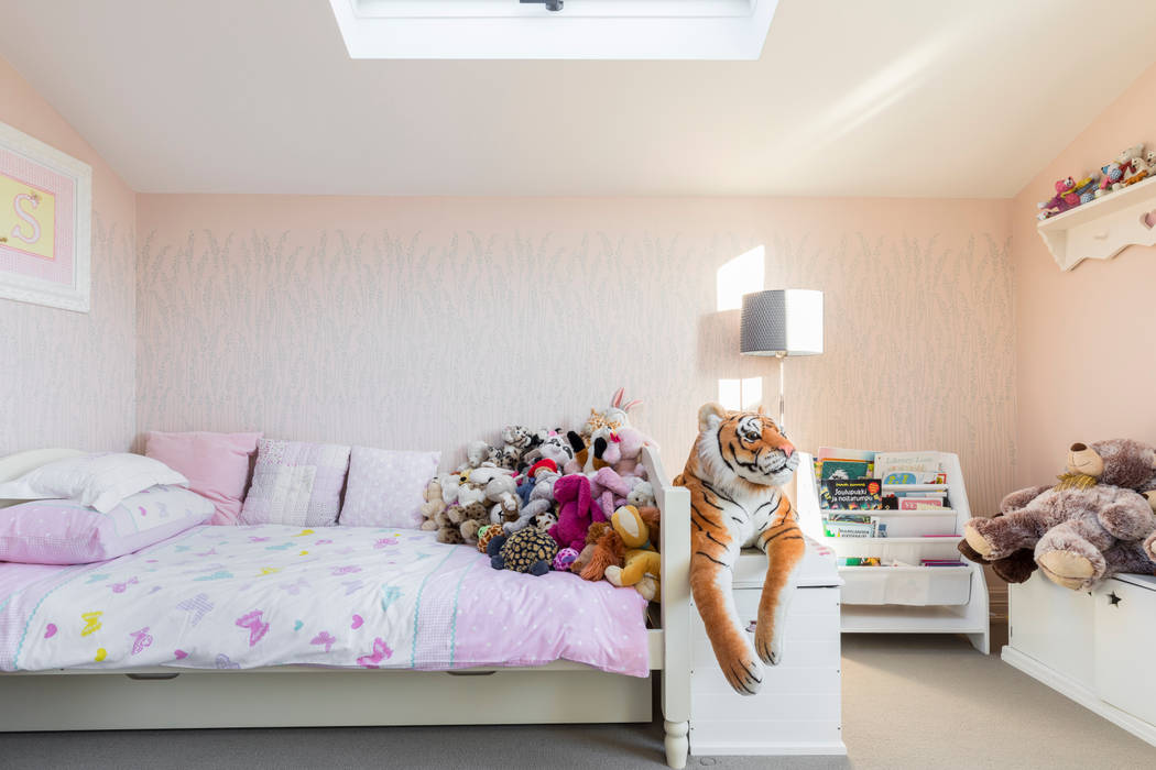 Abbeville Road Modern style bedroom by Orchestrate Design and Build Ltd. Modern