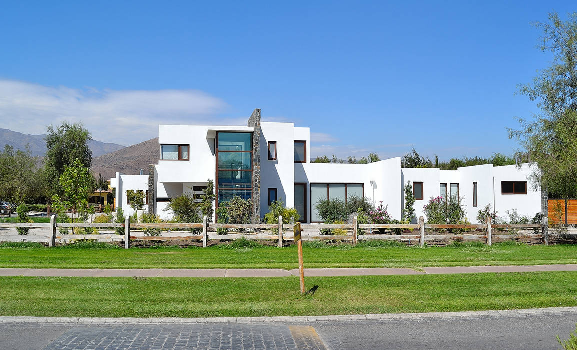 Casa Esquina 1, Marcelo Roura Arquitectos Marcelo Roura Arquitectos Casas estilo moderno: ideas, arquitectura e imágenes Concreto Casa Moderna,Casa Esquina