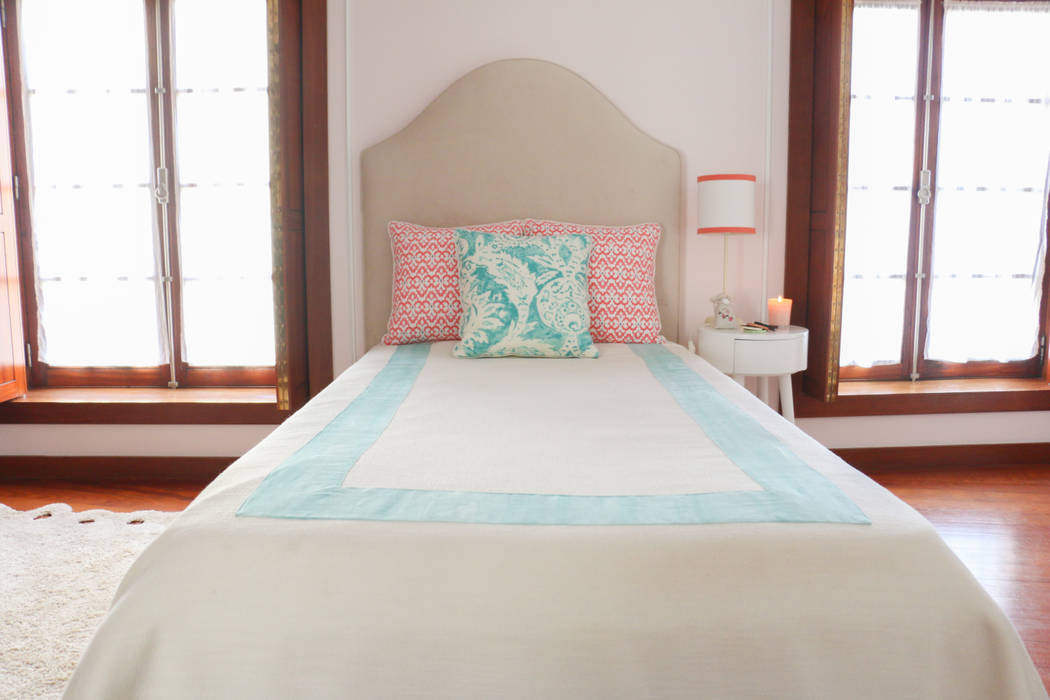 Coral e Aqua quarto de adolescente, Perfect Home Interiors Perfect Home Interiors Modern style bedroom