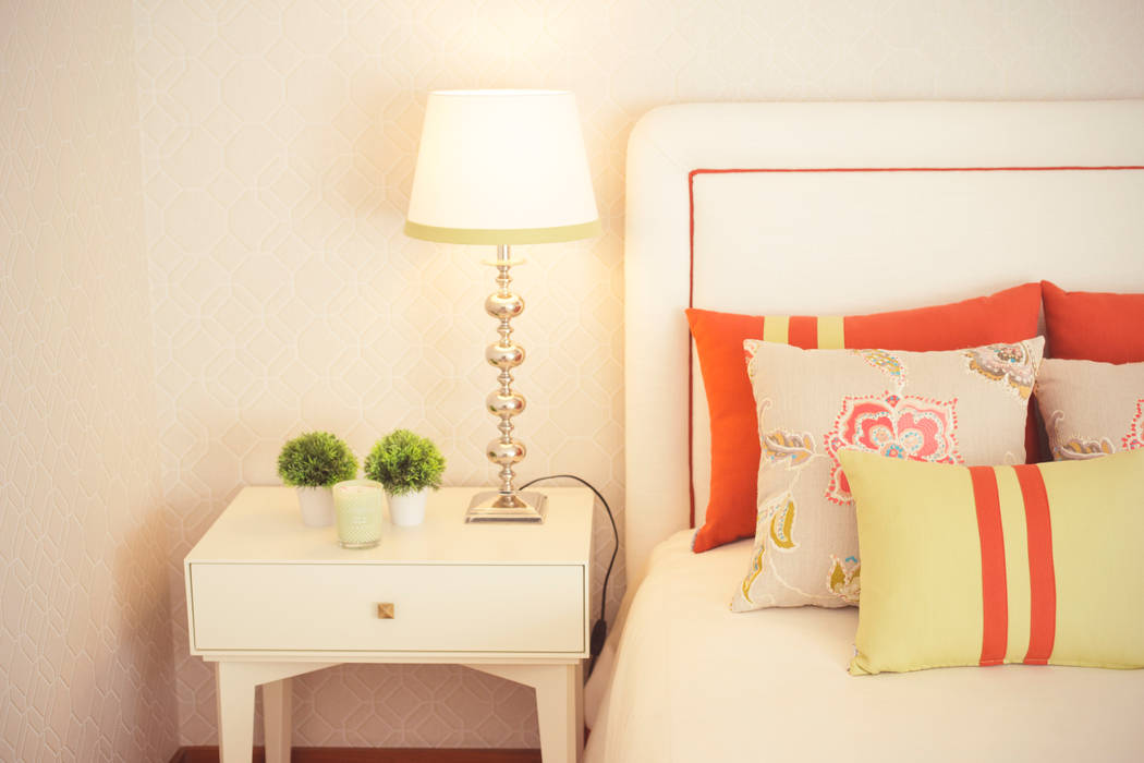 Soft and colorful bedroom, Foz, Porto, Perfect Home Interiors Perfect Home Interiors