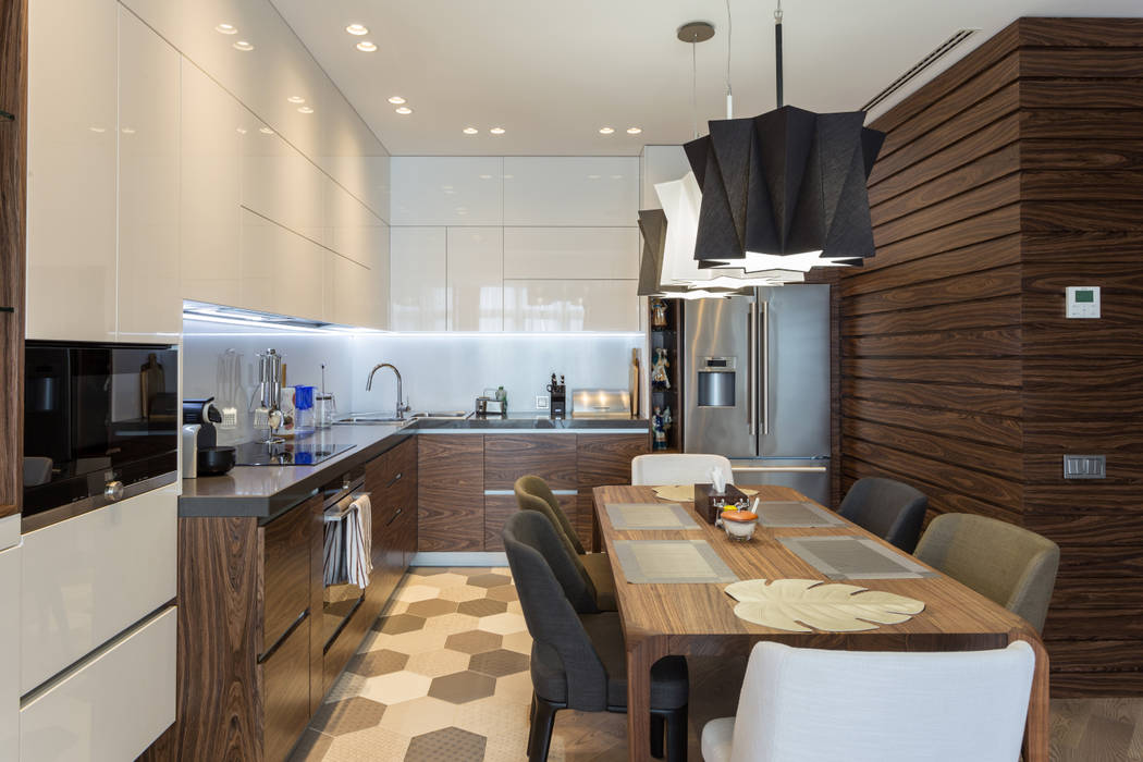 Квартира для отдыха у моря Bellarte interior studio Кухня в стиле минимализм