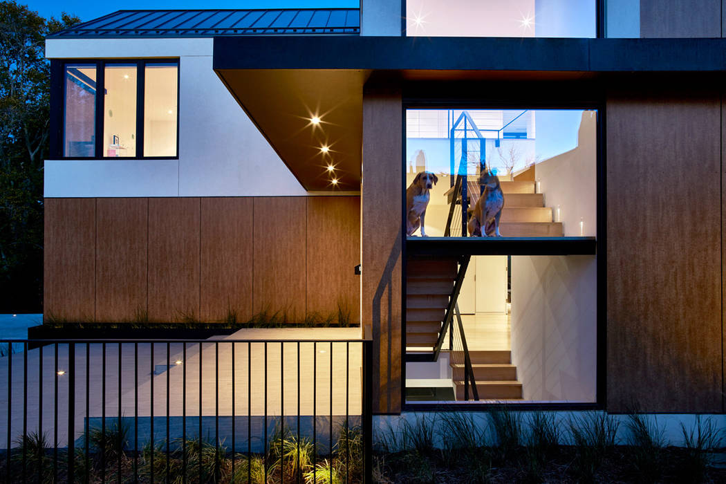 Rosedale Residence, KUBE architecture KUBE architecture モダンな 家