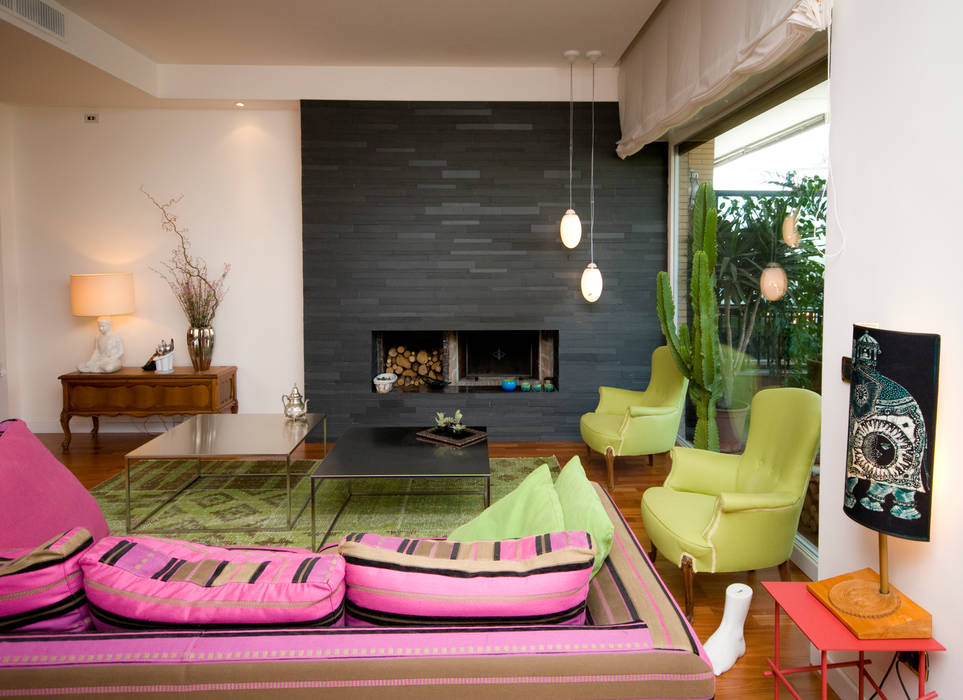 Ristrutturazione appartamento 130 mq, Fabiola Ferrarello Fabiola Ferrarello Living room Slate Fireplaces & accessories