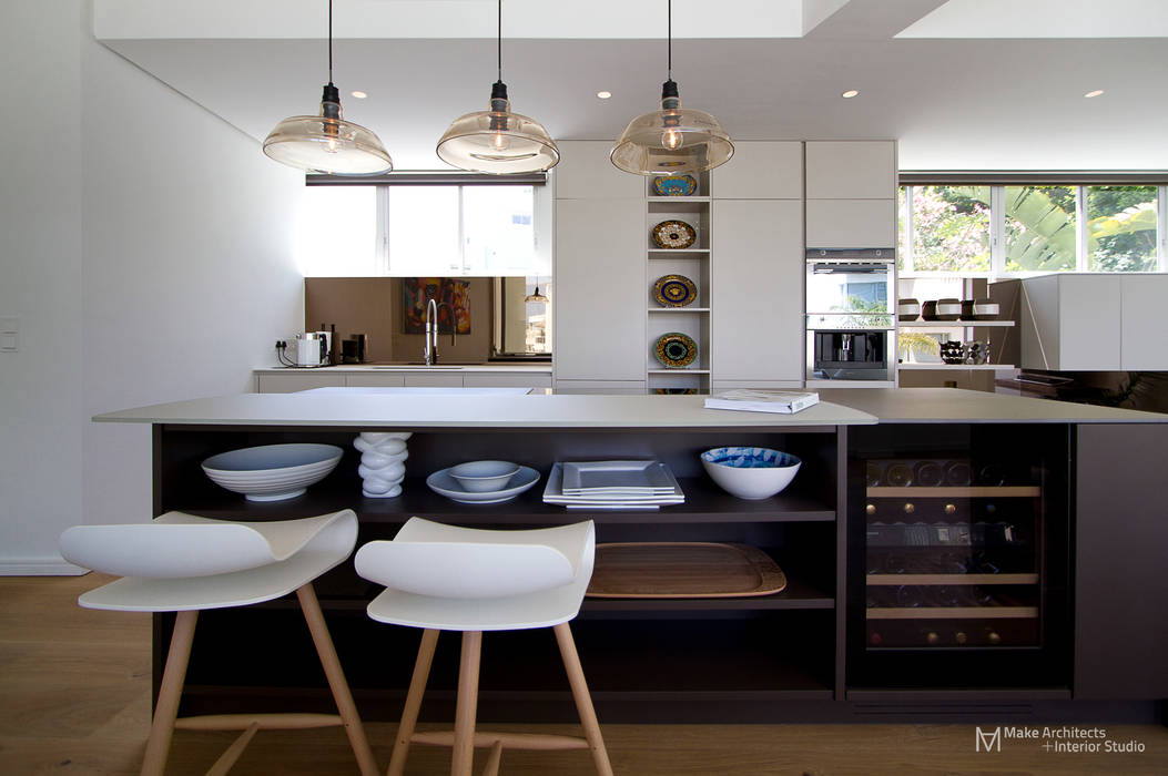 Clifton Apartment, Make Architects + Interior Studio Make Architects + Interior Studio Modern kitchen