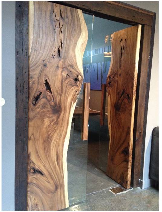 puerta de madera natural , comprar en bali comprar en bali Eclectic style doors Solid Wood Multicolored Doors