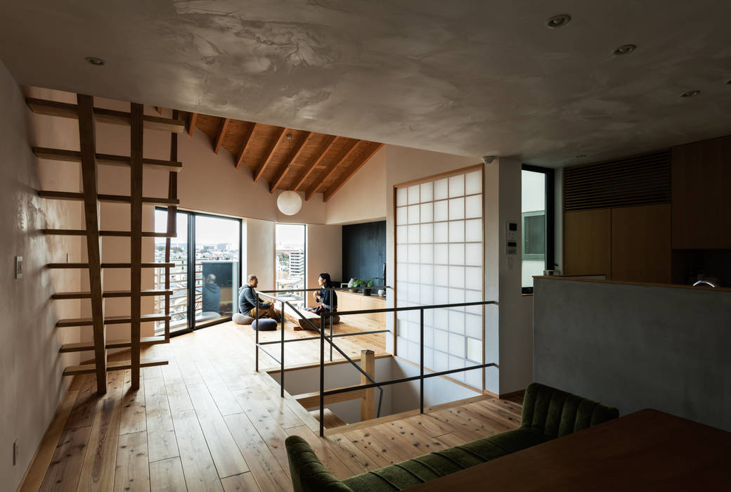 ワビサビハウス, 藤森大作建築設計事務所 藤森大作建築設計事務所 Modern living room Wood Wood effect