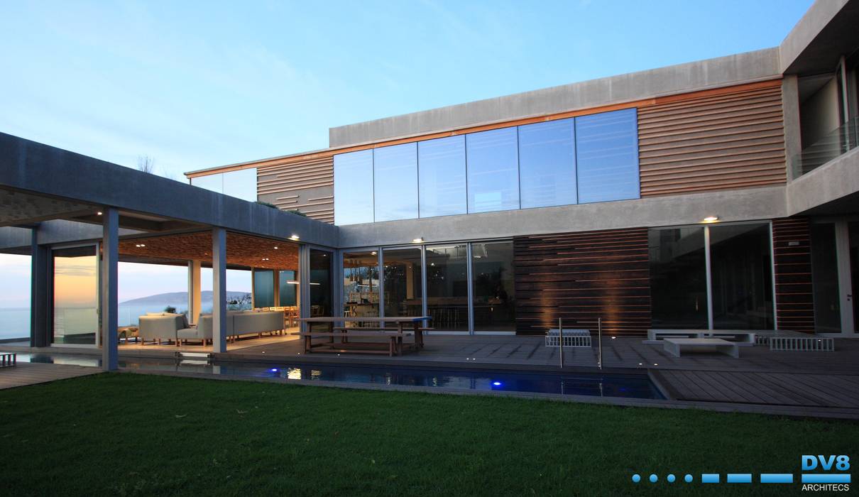 Plettenberg Bay - Beach House, DV8 Architects DV8 Architects Casas modernas