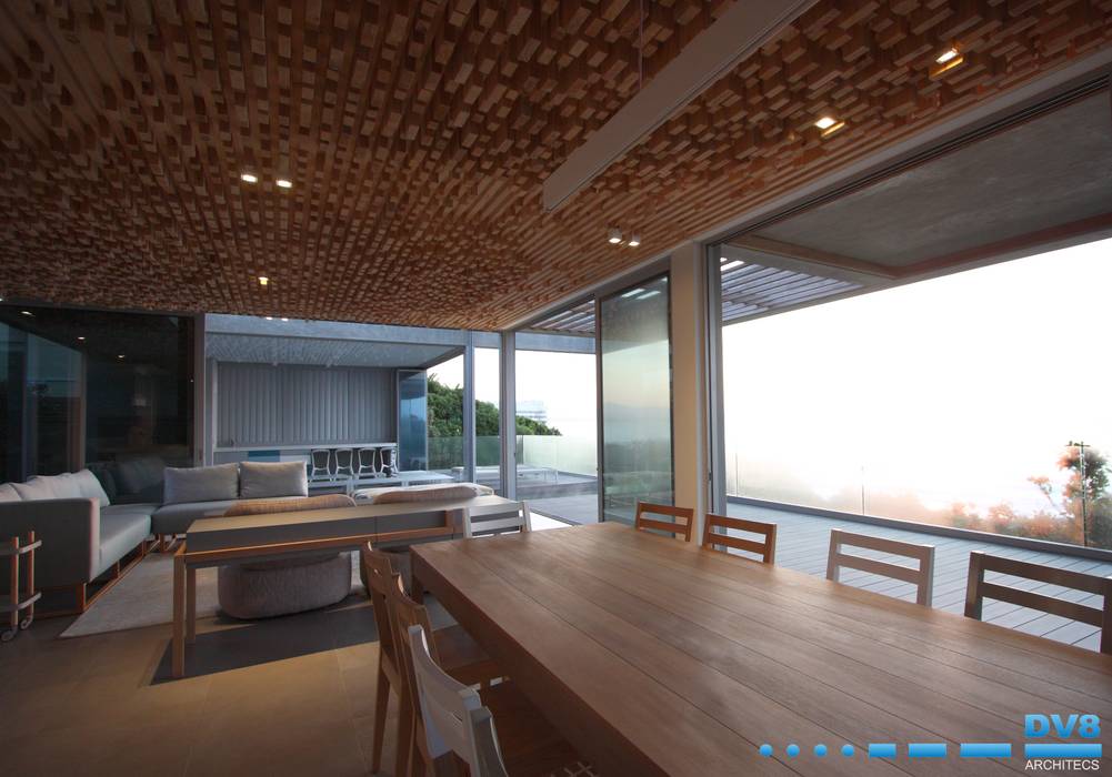 Plettenberg Bay - Beach House, DV8 Architects DV8 Architects Modern dining room