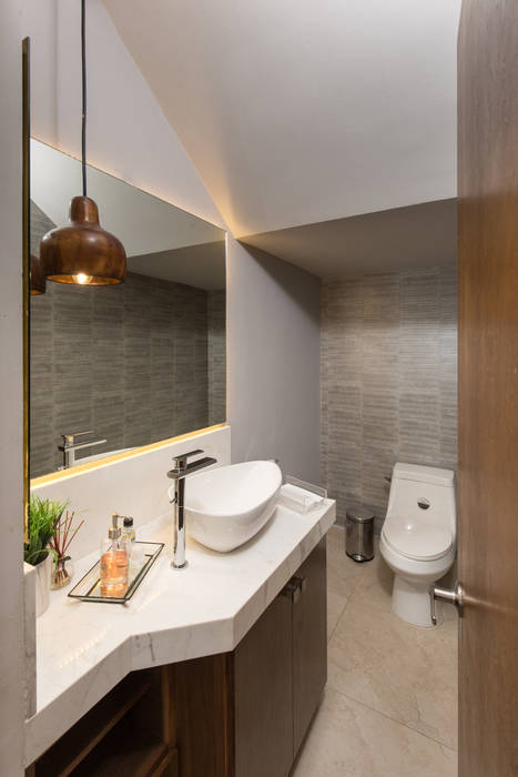 FM, TAMEN arquitectura TAMEN arquitectura Modern Bathroom