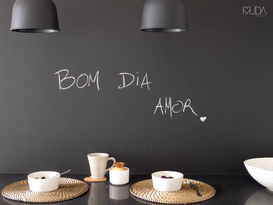 CB Apartment - Lisbon, MUDA Home Design MUDA Home Design Dapur Modern