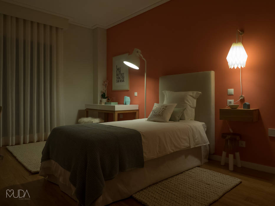 CB Apartment - Lisbon, MUDA Home Design MUDA Home Design Modern style bedroom