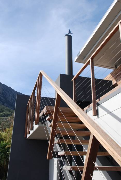 New Private Home in Llandudno, Gallagher Lourens Architects Gallagher Lourens Architects Moderner Balkon, Veranda & Terrasse