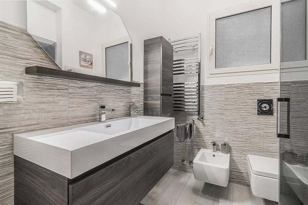 Ristrutturazione appartamento Roma, Genzano, Facile Ristrutturare Facile Ristrutturare Modern bathroom
