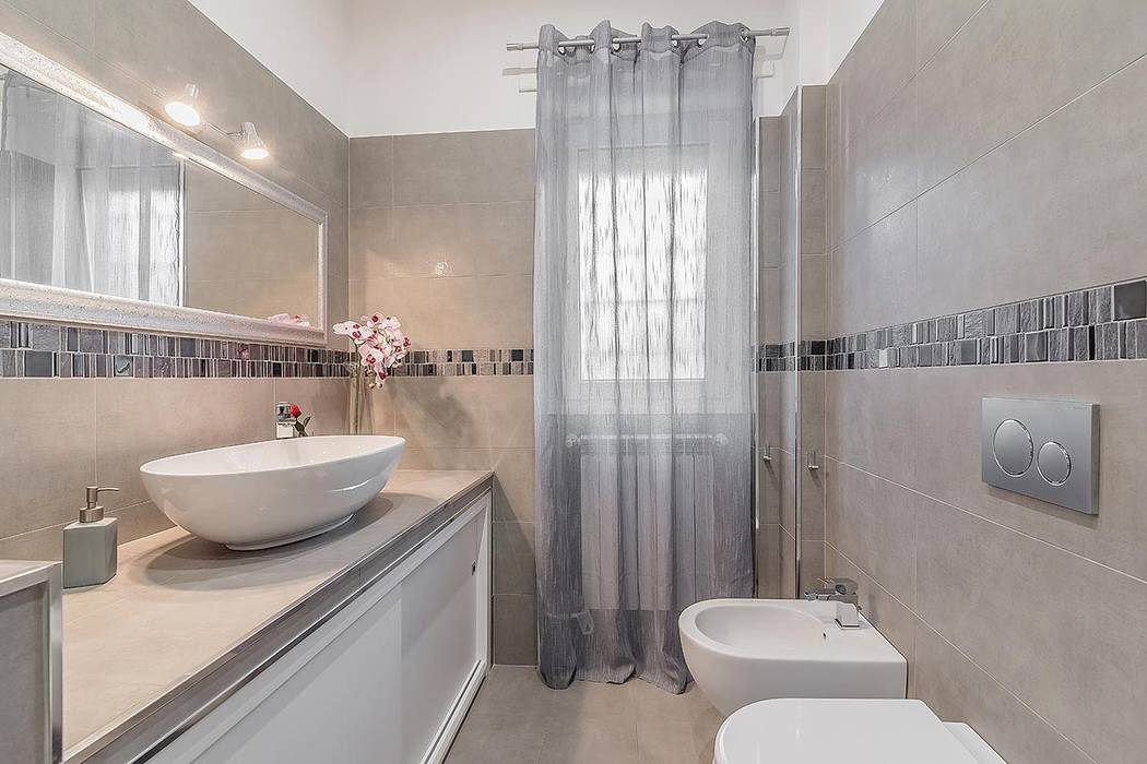 Ristrutturazione appartamento Roma, Collatino, Facile Ristrutturare Facile Ristrutturare Modern Bathroom