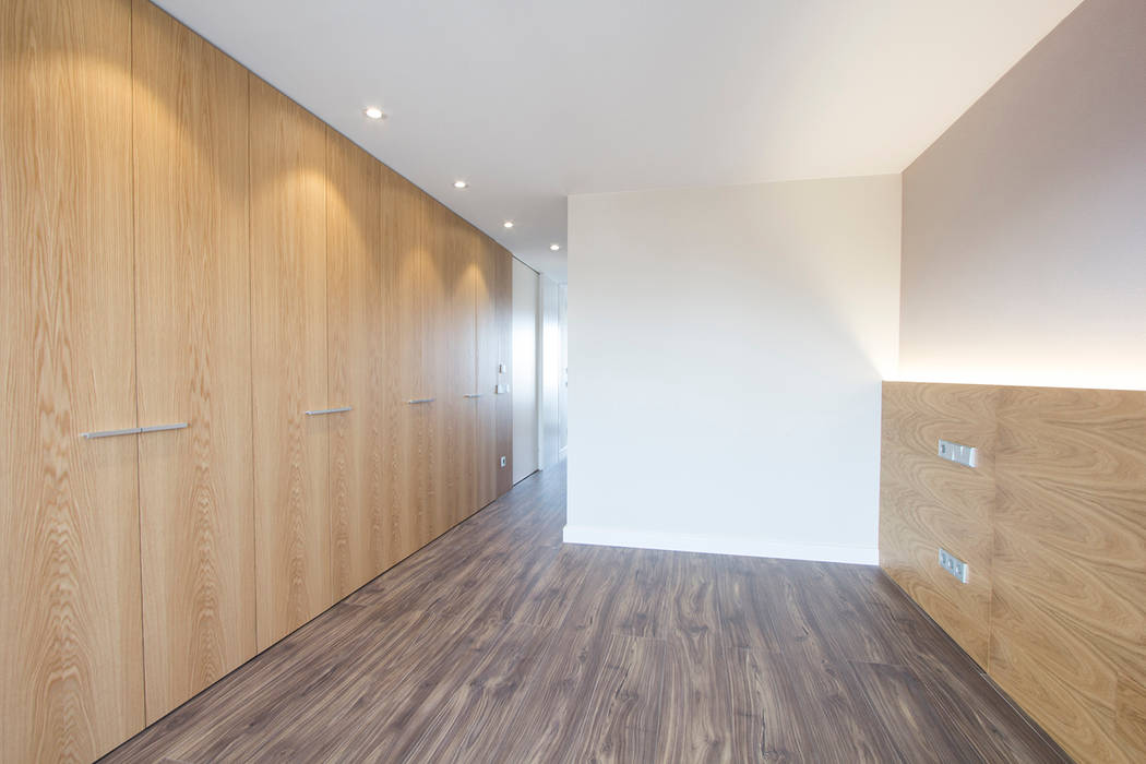 Hab. Principal Bocetto Interiorismo y Construcción Cuartos de estilo minimalista Madera Acabado en madera