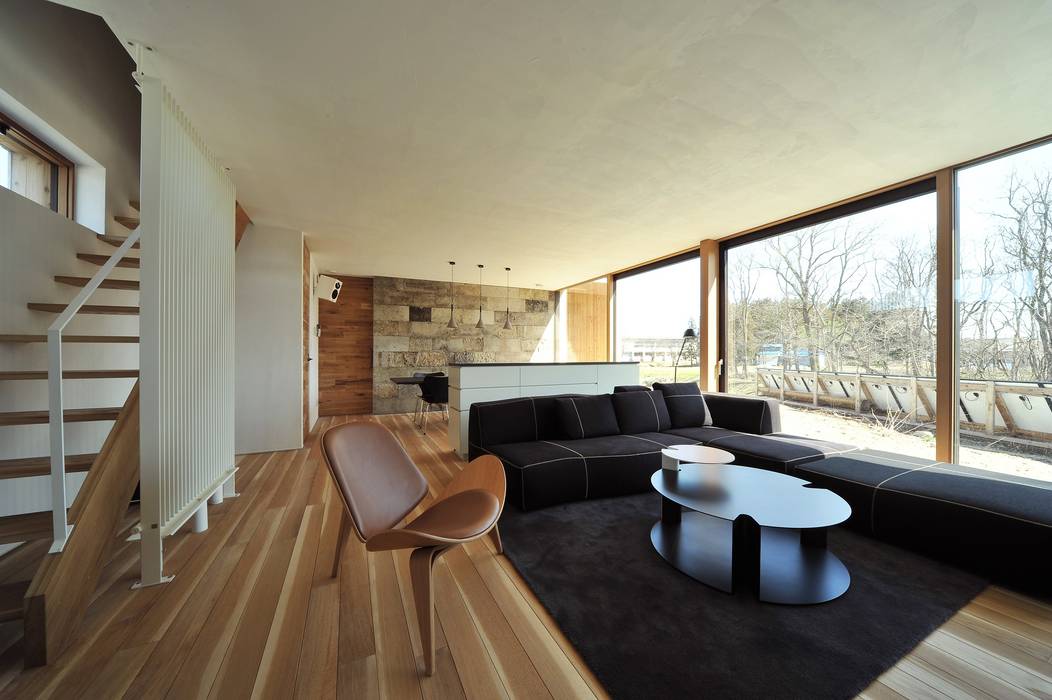 佐戸の家 もるくす建築社 株式会社山崎屋木工製作所 Curationer事業部 モダンな 窓 ドア Homify