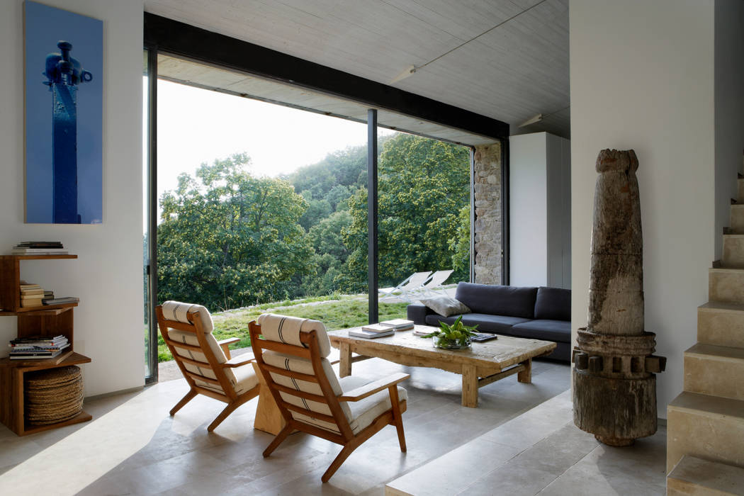 Off grid home in Extremadura, ÁBATON ÁBATON Living room