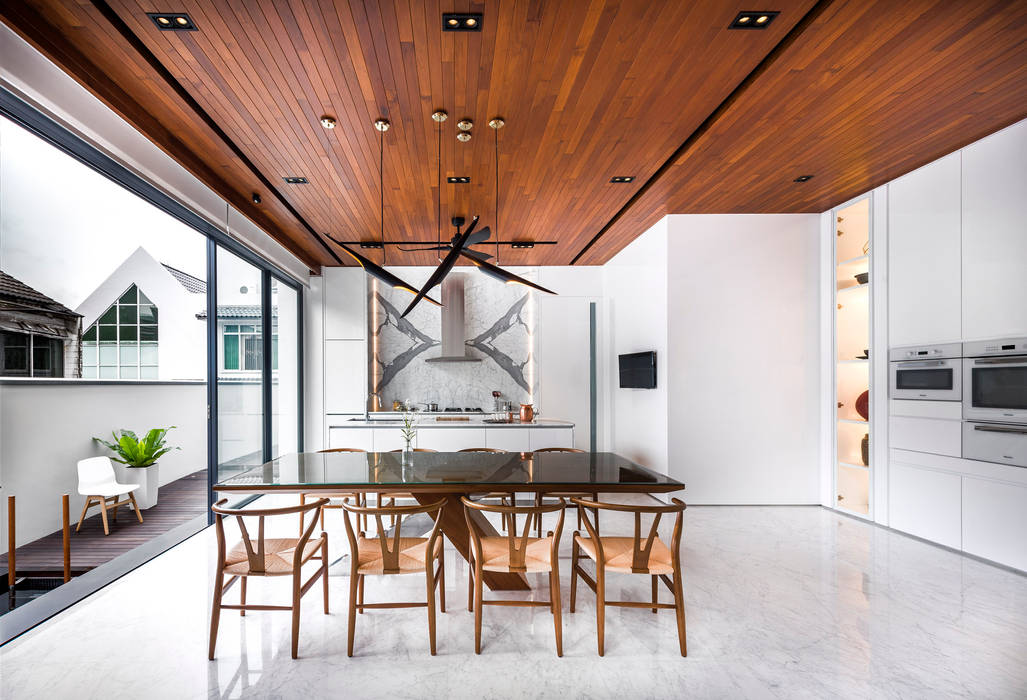 Courtyard House, ming architects ming architects Modern kitchen