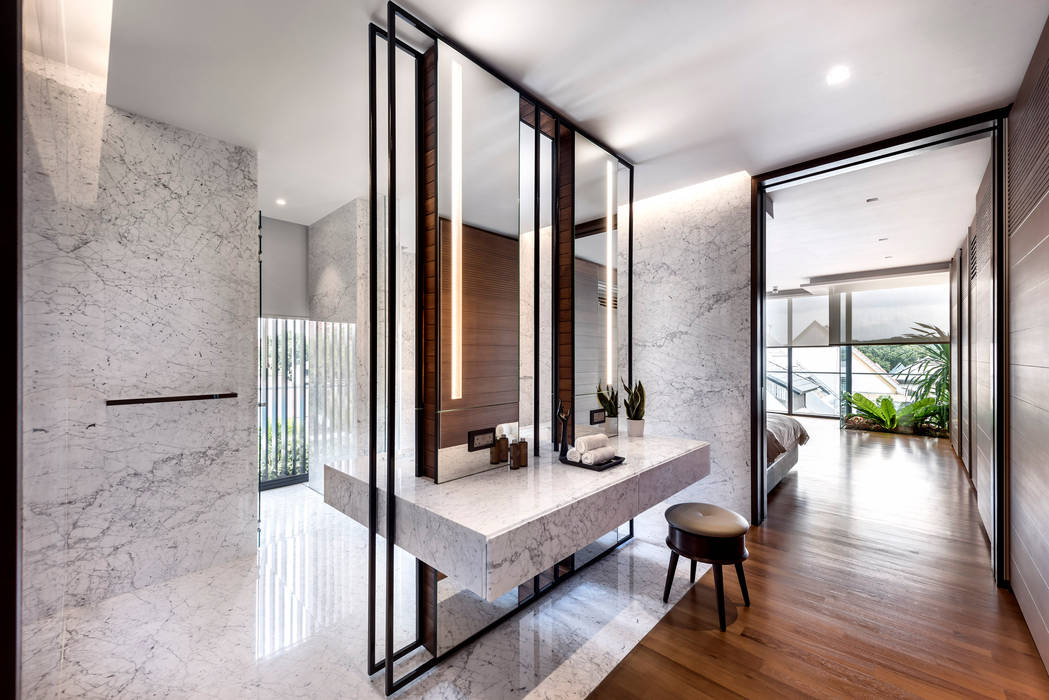 Courtyard House, ming architects ming architects Modern style bathrooms