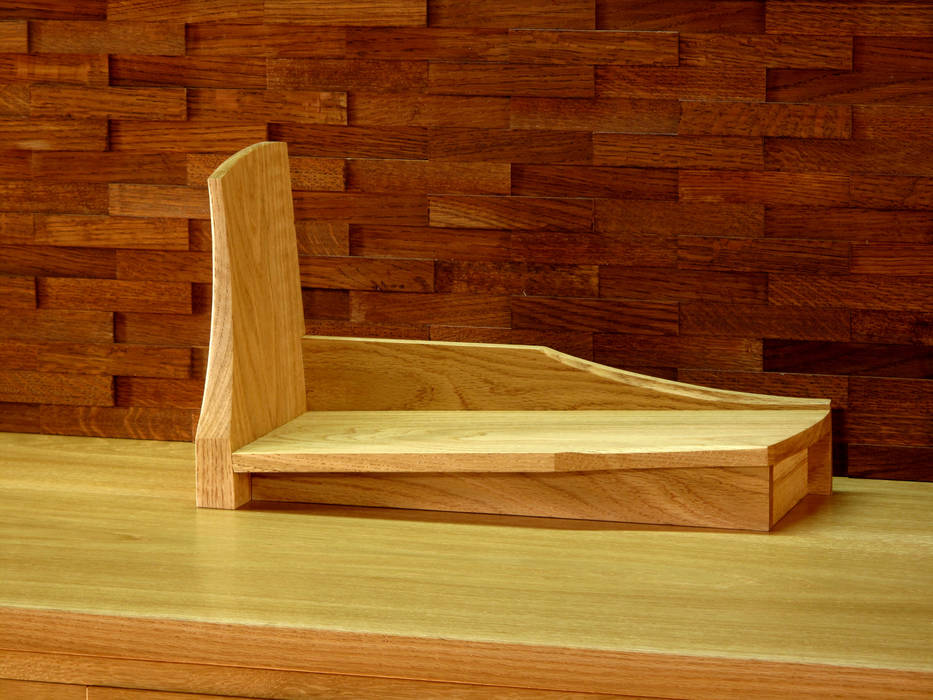 book stand, 木の家具 quiet furniture of wood 木の家具 quiet furniture of wood Study/office Wood Wood effect Cupboards & shelving