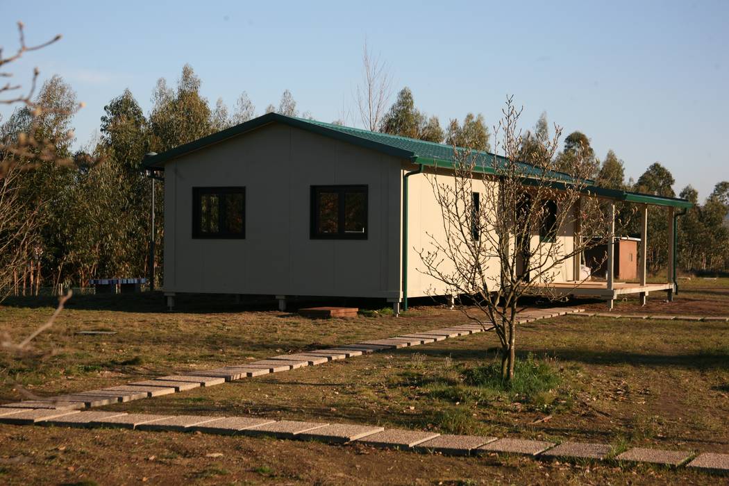 Casas pré fabricadas por 53,850€, Cosquel, Sociedade de Construções Lda Cosquel, Sociedade de Construções Lda Country style houses