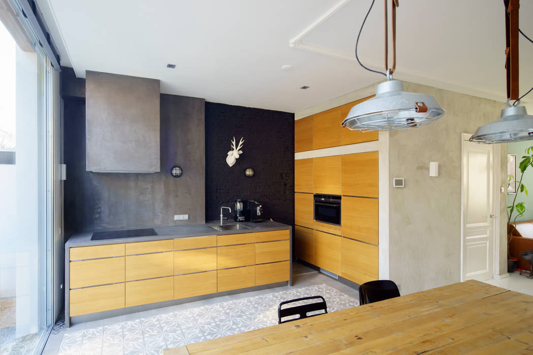 homify Modern kitchen