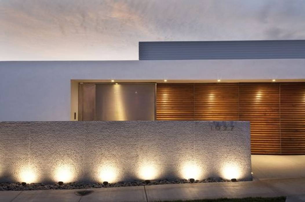 Iluminación Exterior, Angelo Luz + Diseño Angelo Luz + Diseño Jardines de estilo moderno Iluminación