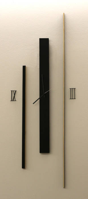 OROLOGIO DA PARETE CHIARA MARCHIONNI ARCHITECT Soggiorno minimalista Legno Effetto legno orologio da parete,legno,orologio minimal,black,wood,Accessori & Decorazioni