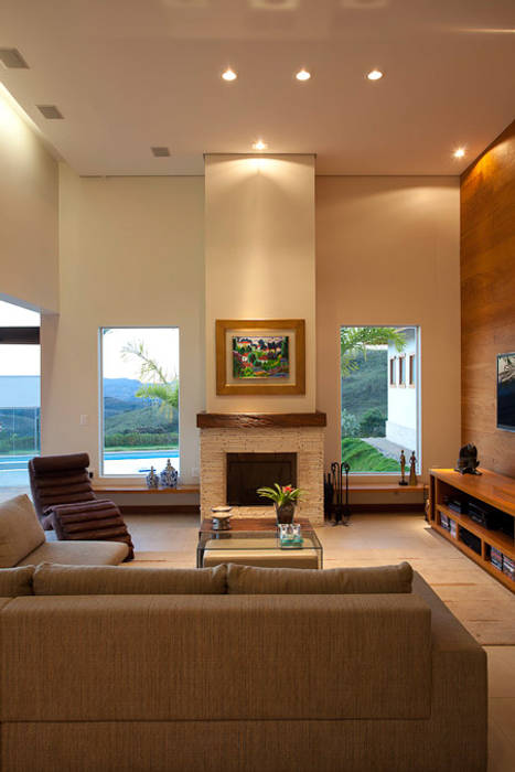 Classic Style Living Room By Patricia Abreu Arquitetura E Design
