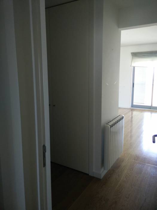 Moderner Flur, Diele & Treppenhaus von MUDA Home Design Modern