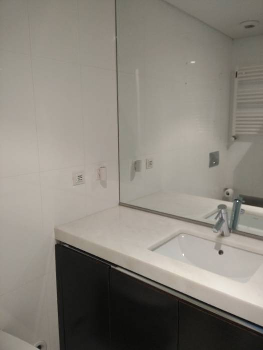 Moderne Badezimmer von MUDA Home Design Modern