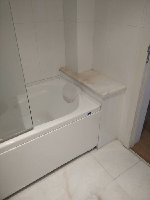 Moderne Badezimmer von MUDA Home Design Modern