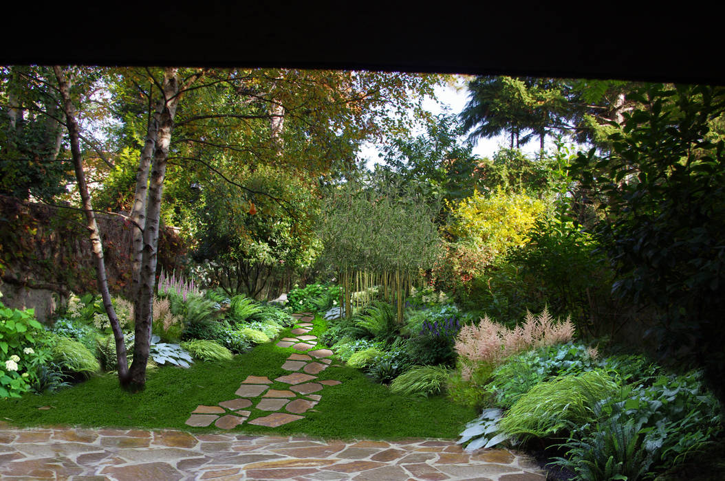 JARDIN DE SOUS-BOIS // Choisy-le-Roi (94), Sophie coulon - Architecte Paysagiste Sophie coulon - Architecte Paysagiste Taman Gaya Rustic