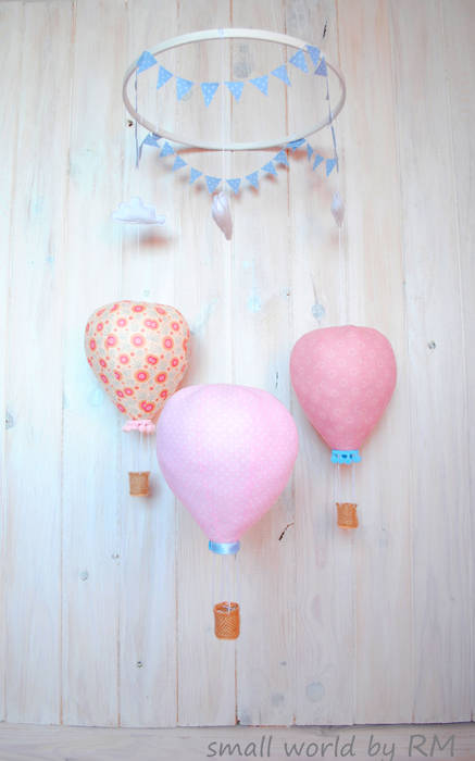 Móvil de globos aerostáticos, Mundo Raquel Mundo Raquel Nursery/kid’s room Cotton Red Accessories & decoration