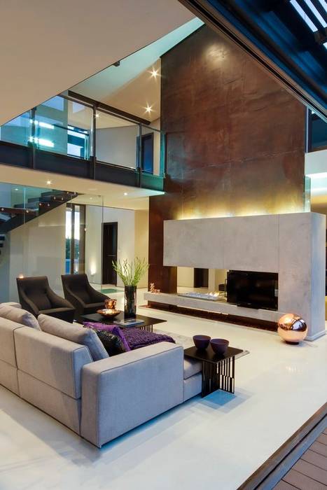 Living Room No Place Like Home ® Salas de estar modernas minimalist,living room,sober,fireplace,cozy