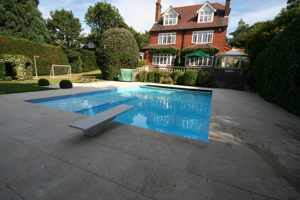 AFTER REFURBISHEMT Tanby Pools Classic style pool outdoor pool,refurbishemnt,pool renovation,swimming pool liner,swimming pool repair,swimming pool,swimming,pool equipment,pool plantroom,heat pump,Aquamatic Pool Cover