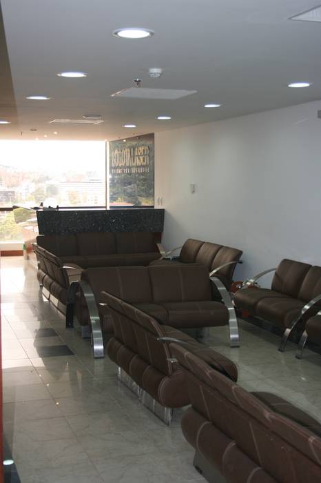 PROYECTO BOGOTÁ LASER, bdlconceptstudio bdlconceptstudio 現代風玄關、走廊與階梯