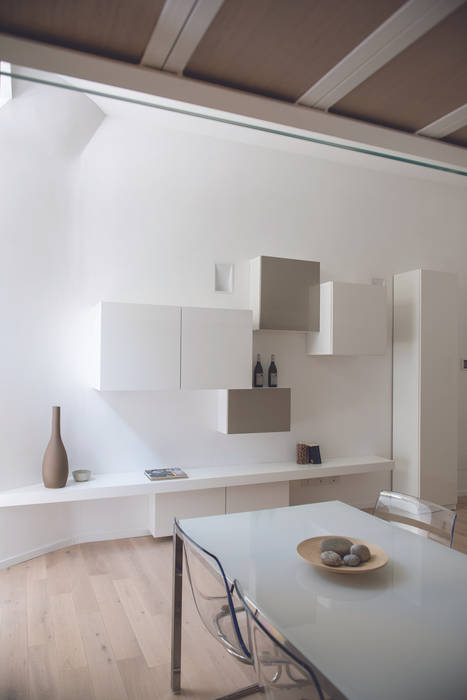 LOFT A ROMA, ACRIVOULIS architettura + interior design ACRIVOULIS architettura + interior design Salas de jantar modernas
