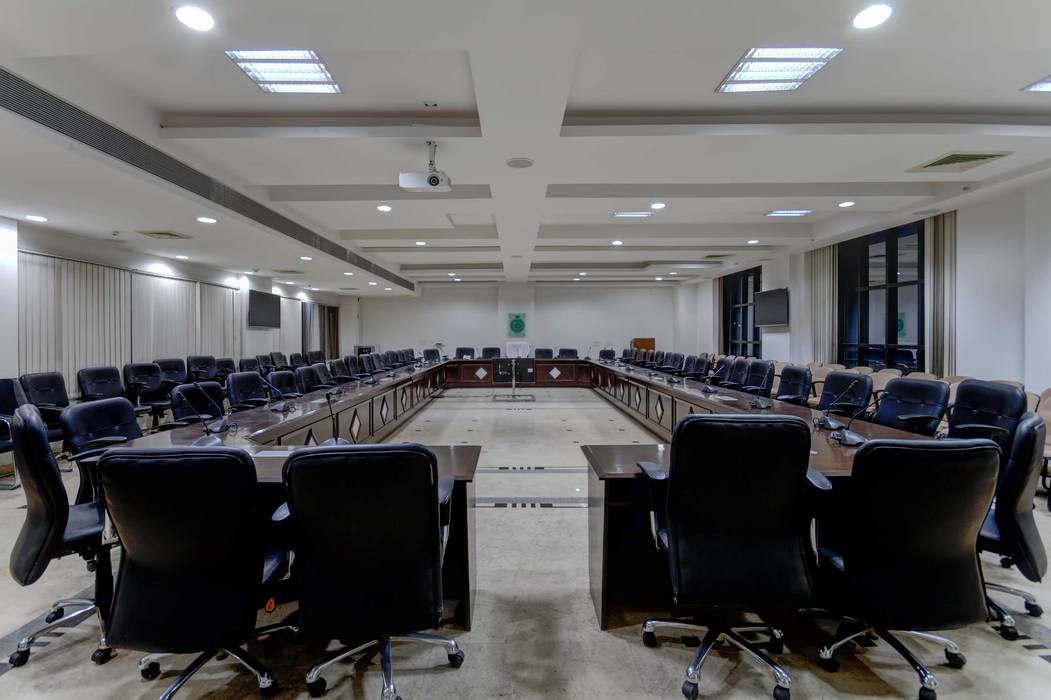 Kisan Bhawan, Inner Value Architects Inner Value Architects Commercial spaces Conference Centres