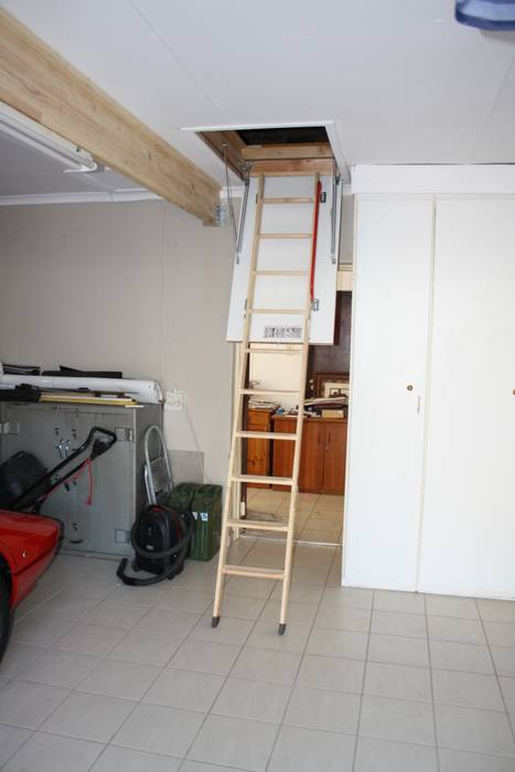 Folding ladder and storage floor, Loftspace Loftspace Garasi Minimalis